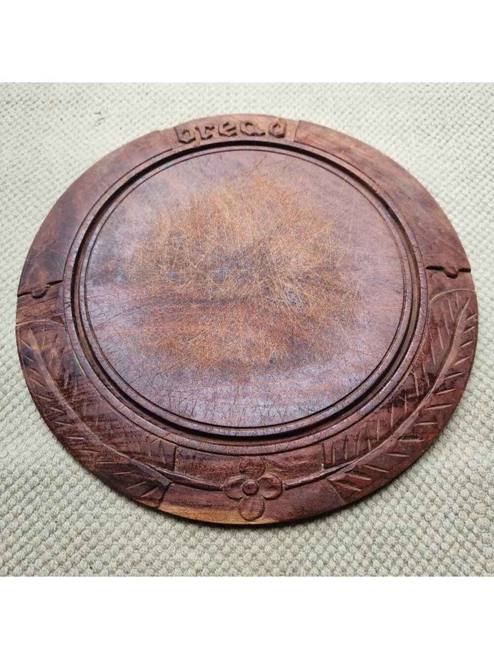 Antique Wood Round Bread Cutting Board Flower Treen Carved Original Surface 11"